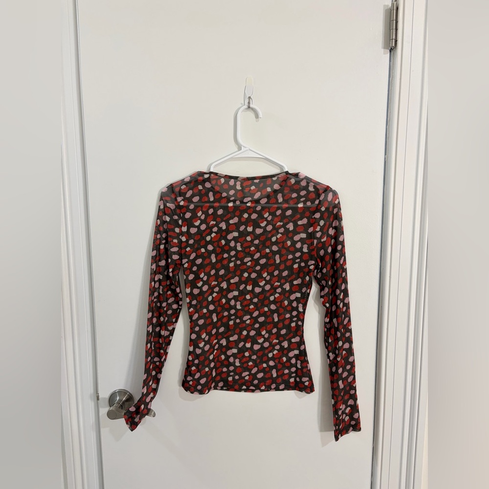 CYNTHIA ROWLEY
Modern Mesh Top In Black Red - Picture 5 of 5